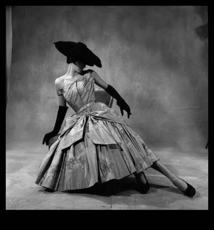 Glam dievietes: mūžīgas sieviešu modes obligātās lietas