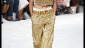 Gatavs uzdzīvojums skrejceļam: Apģērba varenība